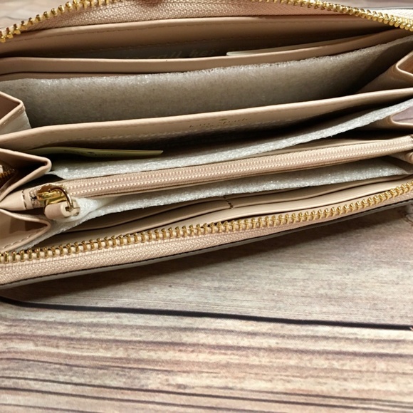 Kate Spade Burgess Court Lacey Wallet in Multi Color Glitter - NWT - Picture 5 of 7